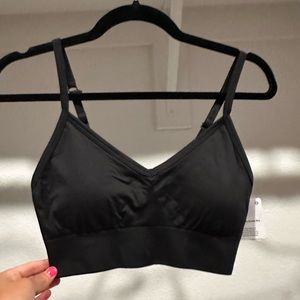 Lululemon sports bra NWT size 8